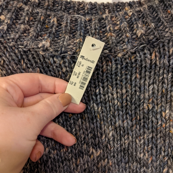 Pleat-Shoulder Pullover Sweater, gray NWT - Picture 6 of 7